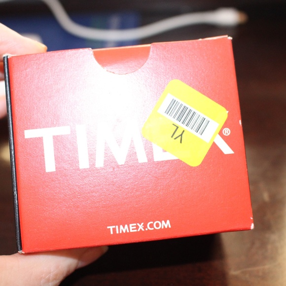 Timex, Oval  Gray Fast Wrap Kids watch New in box T71291 - Picture 9 of 9